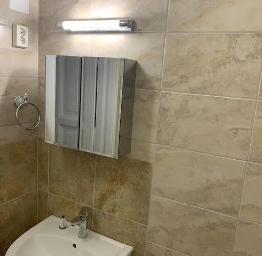 Location For One Person Apartamento